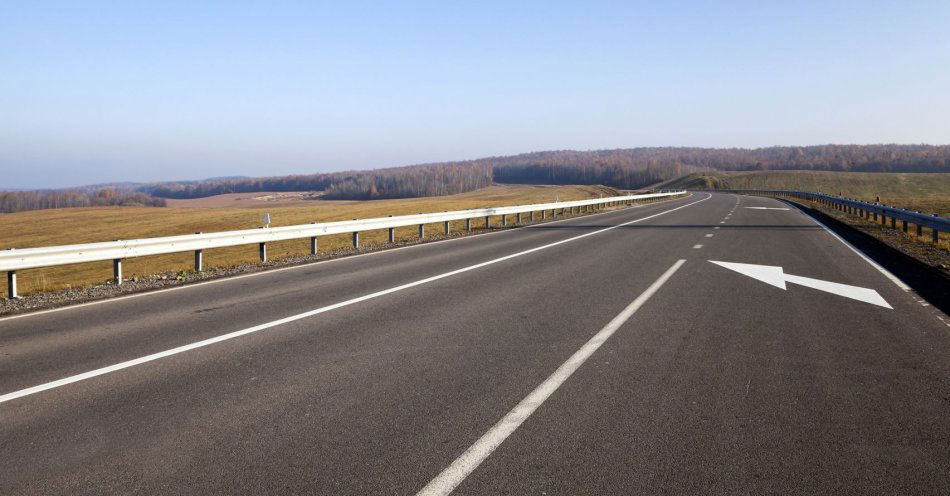zdjęcie: GDDKiA wybrała wykonawców przebudowy trzech odcinków DK25 / x9511729