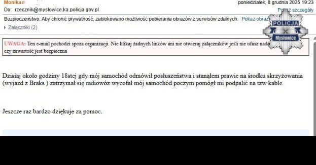 Mysłowiccy policjanci pomogli kobiecie przy awarii auta