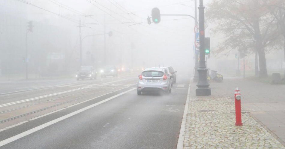 zdjęcie: Zgniły wyż przyniósł mgły / fot. PAP