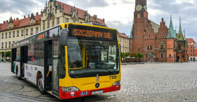 zdjęcie: SZCZEPCIObus we Wrocławiu i okolicach. Harmonogram na weekend / fot. nadesłane