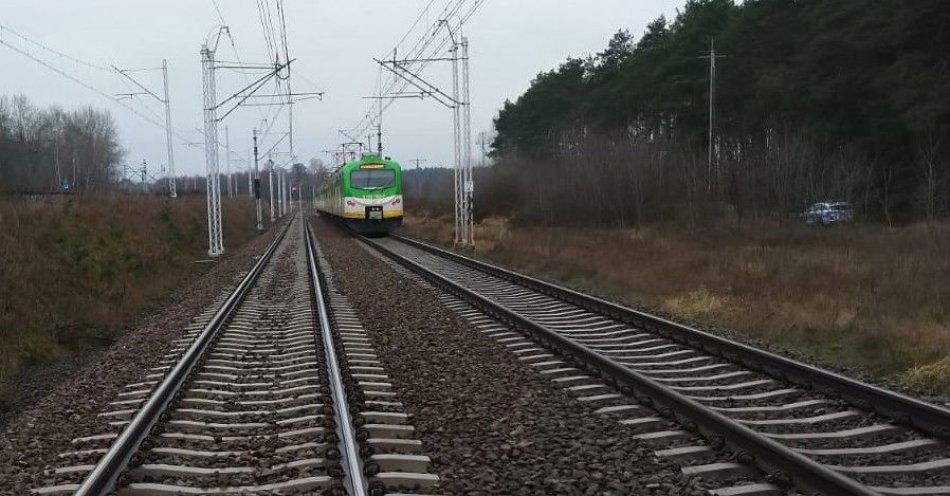 zdjęcie: Śmiertelne potrącenie na torach / fot. KPP w Łowiczu