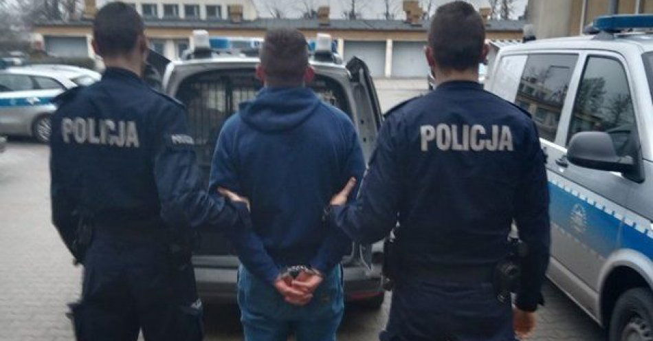 zdjęcie: Był poszukiwany i posiadał znaczną ilość narkotyków / fot. KPP w Kutnie
