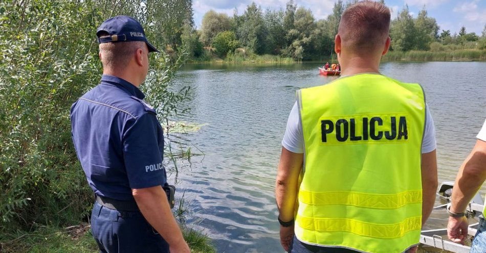 zdjęcie: Płetwonurkowie wydobyli ciało mężczyzny / fot. KMP Chełm