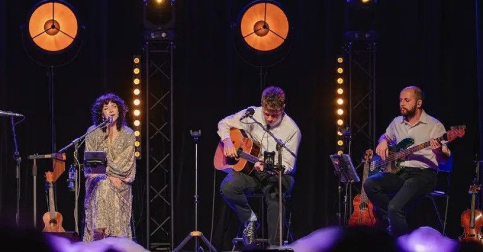 zdjęcie: Bujający w obłokach - koncert poezji śpiewanej / kupbilecik24.pl / \