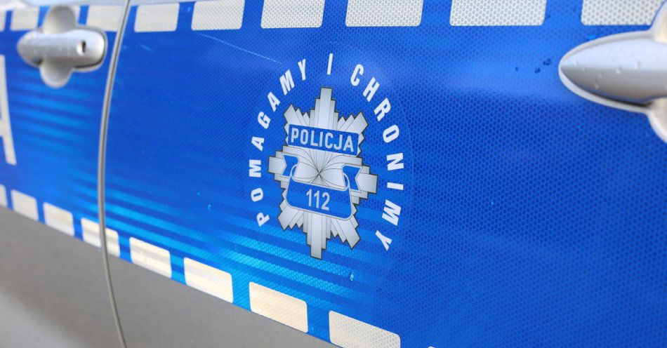 zdjęcie: Zatrzymano 18 latka po graffiti i prowadzeniu pod wpływem narkotyków / fot. KMP w Dąbrowie Tarnowskiej