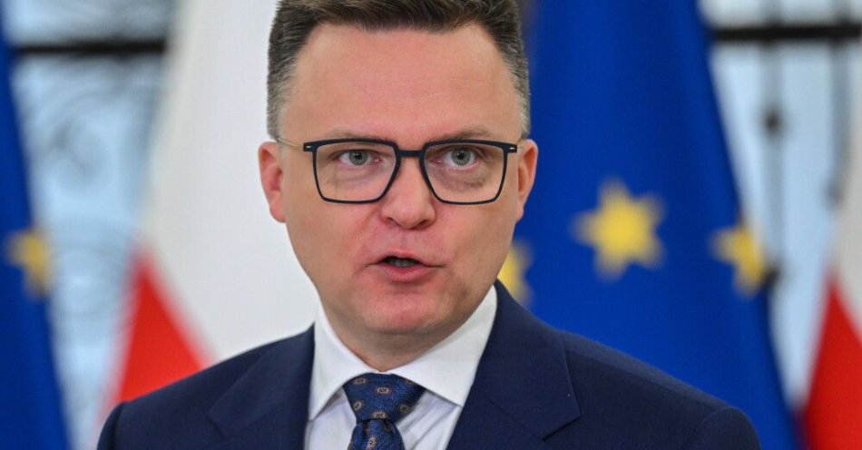 zdjęcie: Hołownia: kolejne decyzje dotyczące Polski 2050 w rękach kandydatek na szefową partii / Warszawa, 05.11.2025. Marszałek Szymon Hołownia na briefingu prasowym przed rozpoczęciem posiedzenia niższej izby parlamentu, 5 bm. w Sejmie. (amb) PAP/Radek Pietruszka