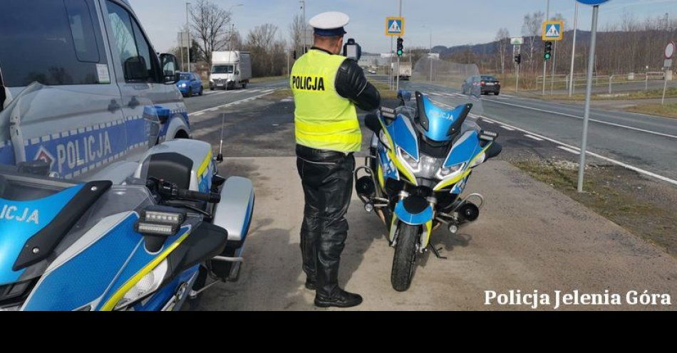 zdjęcie: Dowiedz się czy motocykliści  jeżdżą bezpiecznie i zgodnie z przepisami / fot. KMP w Jeleniej Górze