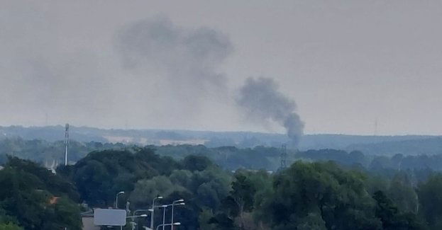Słup ciemnego dymu widoczny z Tarpna - [aktualizacja]