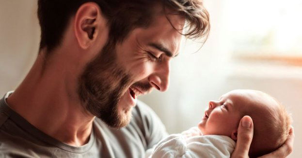 Tata też ma prawo do płatnego urlopu z ZUS-u po narodzinach dziecka