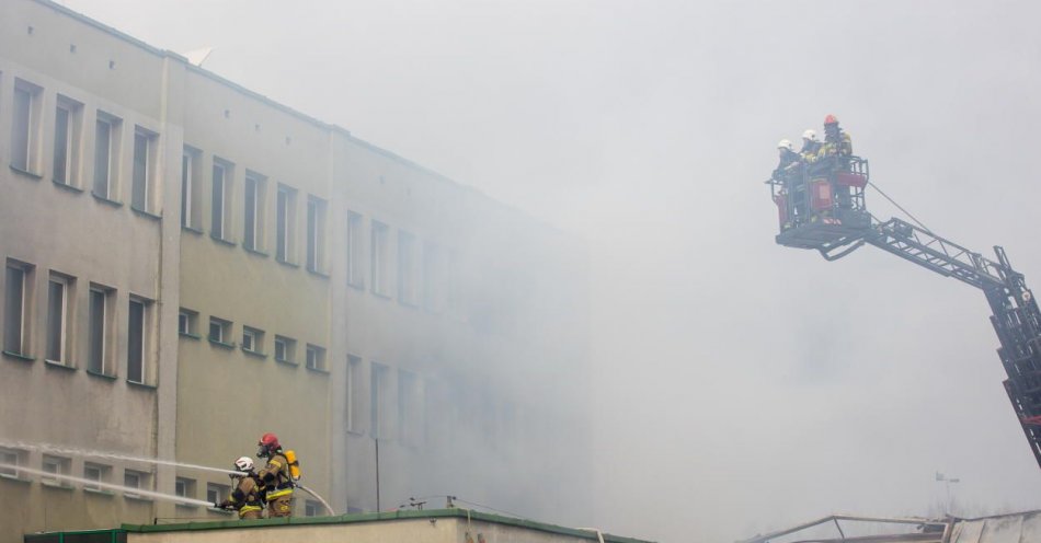 zdjęcie: Pożar w firmie produkującej tekstylia został opanowany / fot. PAP