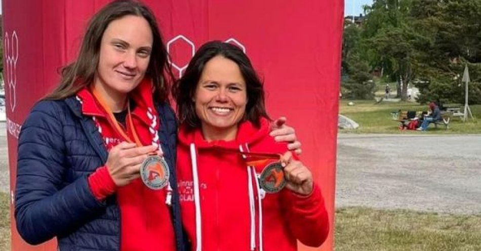 zdjęcie: Pomorskie policjantki na podium ÖTILLÖ Swimrun World Series / fot. KMP w Sopocie