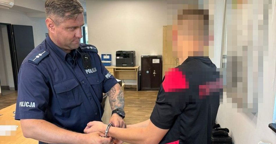 zdjęcie: 21-letni kierowca pod wpływem narkotyków zatrzymany przez legnickich policjantów / fot. KMP w Legnicy