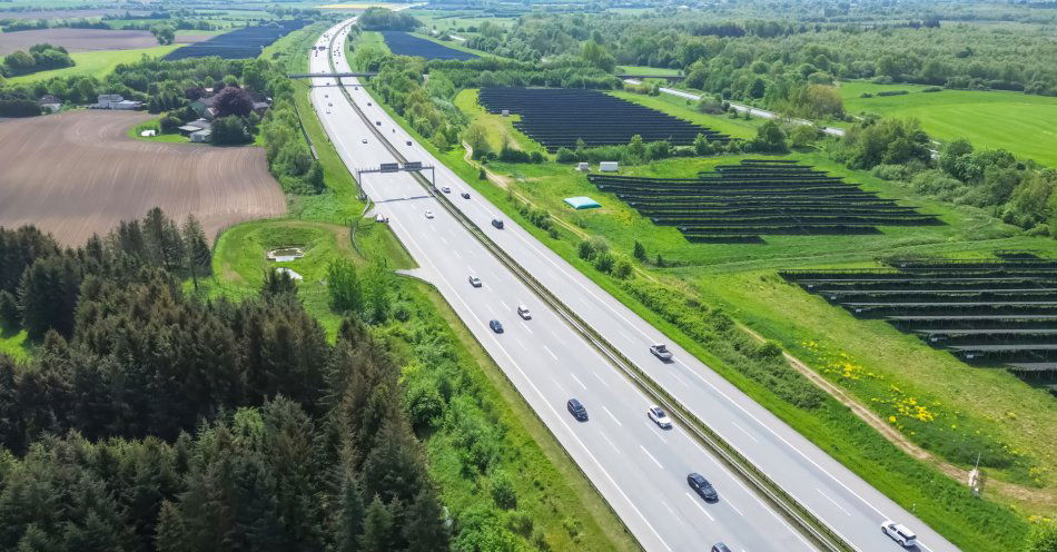 zdjęcie: Samorządy sprzeciwiają się budowie S7 Kraków - Myślenice; proponują modernizację obecnej Zakopianki / v46449882