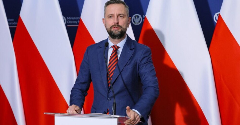 zdjęcie: Szef MON: Polska zakupi pociski AMRAAM w wersji D do samolotów F-35 / Warszawa, 02.10.2025. Wicepremier, minister obrony narodowej Władysław Kosiniak-Kamysz podczas konferencji prasowej, po posiedzeniu zespołu sterującego, 2 bm. w Warszawie. Szef MON poinformował o potwierdzeniu zakupu najnowszych pocisków rakietowych dla samolotów F-35. (mr) PAP/Rafał Guz