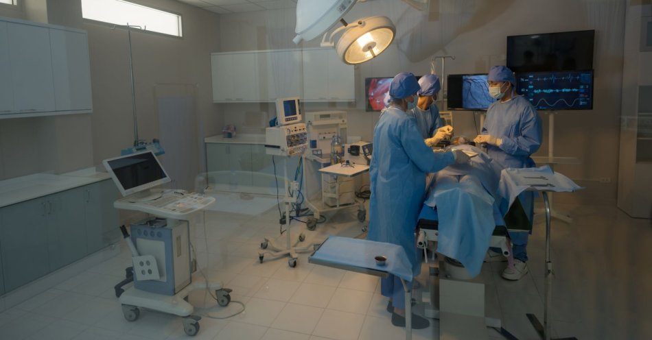 zdjęcie: Szpital św. Barbary zmodernizuje Centralny Trakt Operacyjny i kupi nowoczesny sprzęt / v21808666