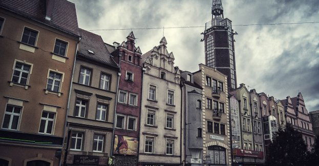 Uwaga kierowcy! W Rynku powstała strefa zamieszkania. Oznacza to duże zmiany w ruchu drogowym