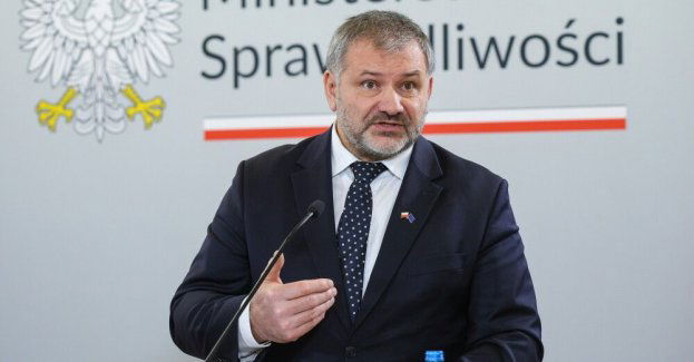 Żurek: osoby z zakazem prowadzenia pojazdów to najbardziej niebezpieczna grupa na drogach
