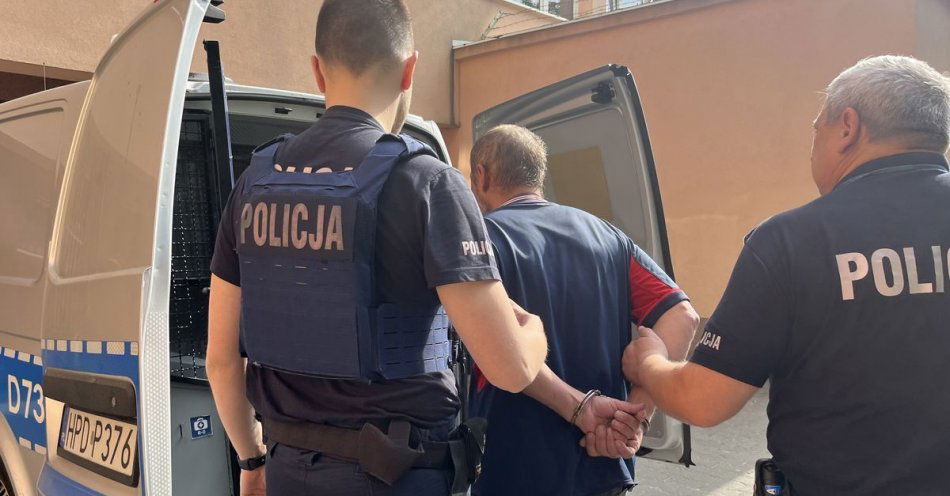 zdjęcie: Podejrzany o znęcanie się nad ojcem i siostrą trafił do aresztu / fot. KPP Puławy