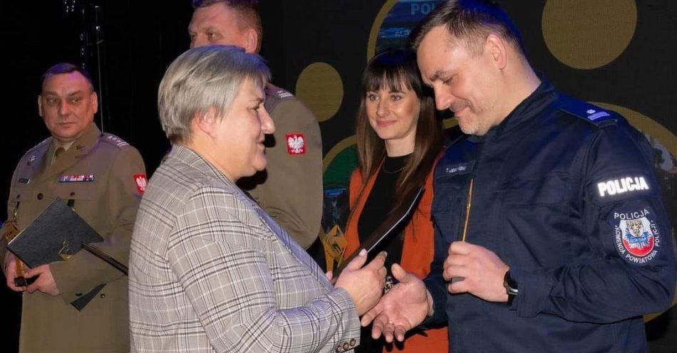 zdjęcie: Gołdapska Policja przyjacielem Domu Kultury / fot. KPP w Gołdapi