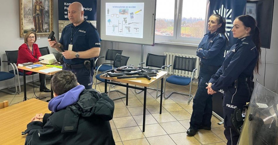 zdjęcie: Drzwi otwarte w średzkiej komendzie / fot. KPP Środa Wielkopolska
