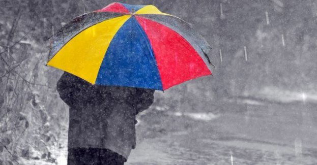 W rejonie Płocka i Gostynina marznące opady powodujące gołoledź