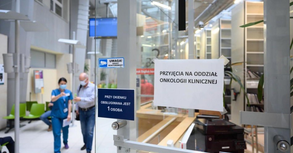 zdjęcie: Od dziś w ośrodkach onkologicznych pacjentom pomagają koordynatorzy / fot. PAP