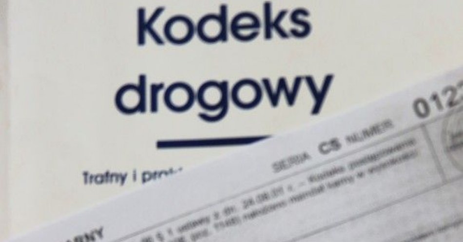 zdjęcie: Młodzi kierowcy ukarani za driftowanie / fot. KMP w Radomiu