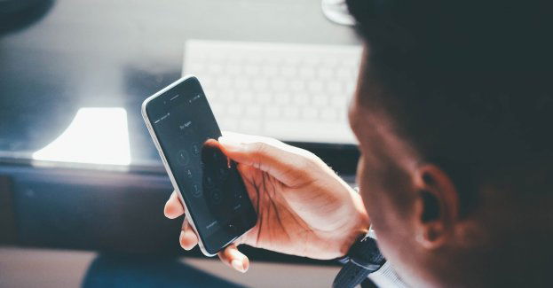 Sprzedawał podrobione telefony. Usłyszał szereg zarzutów