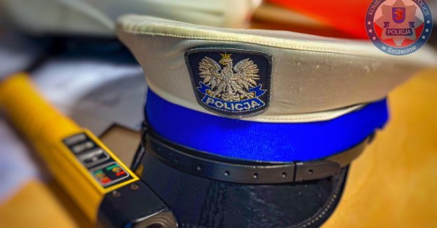 240 przekroczeń prędkości i  prawie 170 wykroczeń wobec pieszych- szczecińska drogówka podsumowała weekend