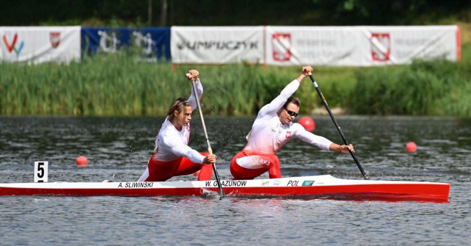 zdjęcie: PŚ w kajakarstwie - pięć polskich osad na podium w porannych finałach / fot. PAP