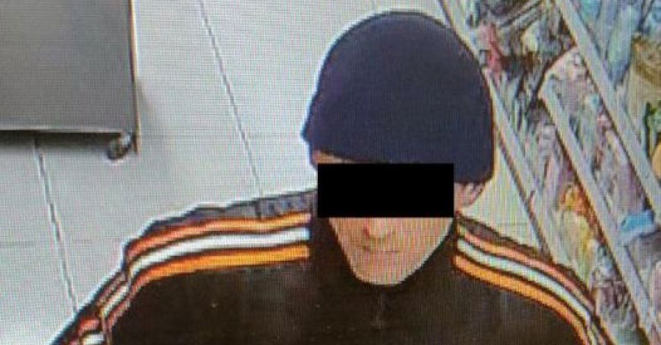zdjęcie: Podejrzany o kradzież perfum i roweru usłyszał zarzuty / fot. KPP w Radziejowie