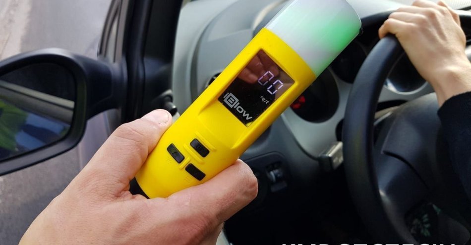 zdjęcie: 10 kierowców zatrzymanych pod wpływem alkoholu w weekend / fot. KMP w Szczecinie