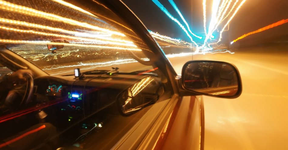 zdjęcie: Jechała 122 km/h w obszarze zabudowanym / pixabay/219915