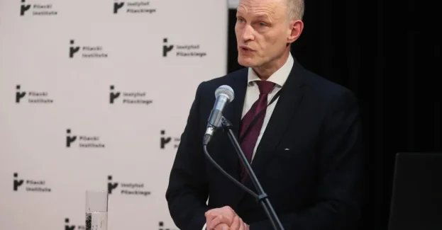 Wiceszef MSZ: spodziewamy się, że około 30 Polaków wróci wieczorem z Węgier do Polski