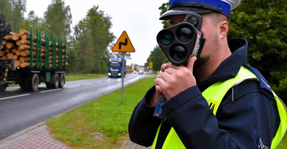 zdjęcie: ROADPOL Safety Days i akcja Prędkość w powiecie złotowskim / fot. KPP Złotów
