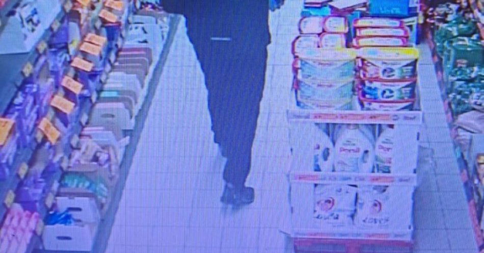 zdjęcie: Zatrzymano 44 letniego podejrzanego o kradzież czytnika / fot. KPP Szamotuły