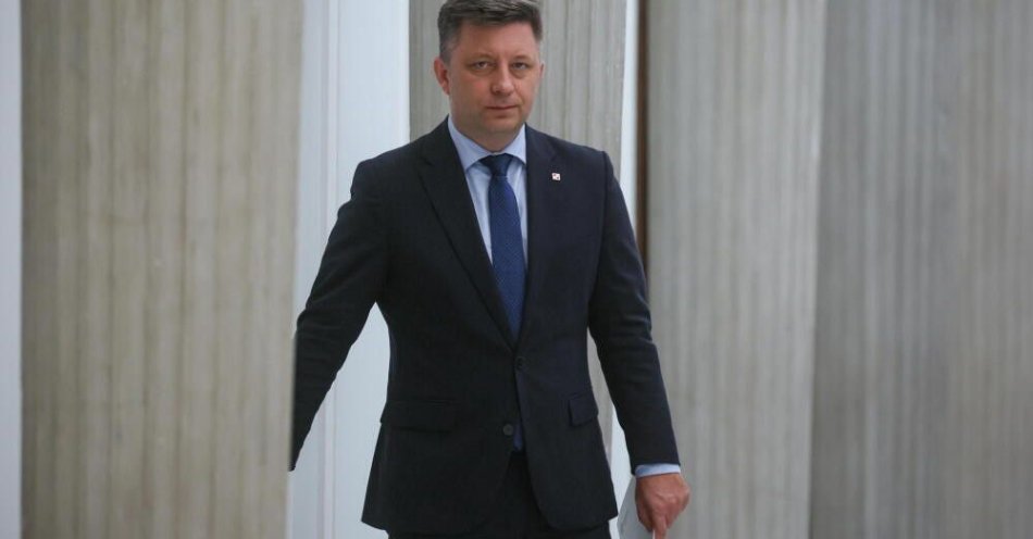 zdjęcie: Warszawska prokuratura skierowała akt oskarżenia wobec b. szefa KPRM Michała Dworczyka w sprawie tzw. afery mailowej / Warszawa, 21.07.2025. Europoseł Michał Dworczyk po zakończeniu konferencji prasowej w Sejmie w Warszawie, ws. zakupu dronów przez Ministerstwo Obrony Narodowej, 21 bm. (doro) PAP/Leszek Szymański