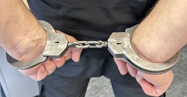 Znalazł plecak, a w nim m.in. kartę bankomatową. Teraz odpowie przed sądem