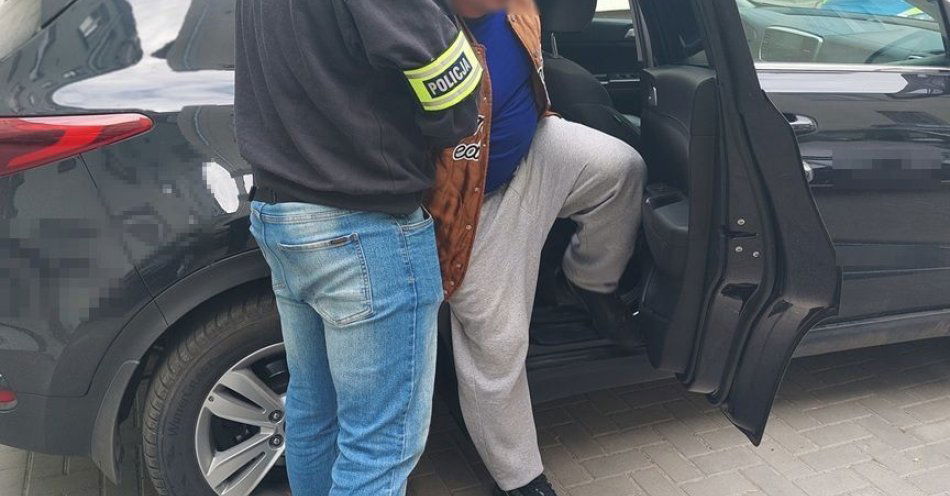 zdjęcie: Poszukiwany 34 latek udawał nieobecnego i trafił do więzienia / fot. KMP Biała Podlaska