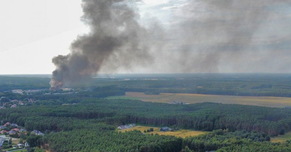 zdjęcie: Rozpoczynamy ewakuację mieszkańców z sołectwa Przylep / fot. PAP