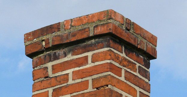 Znana jest przyczyna śmierci 46-letniego mężczyzny, którego ciało odnaleziono w kominie