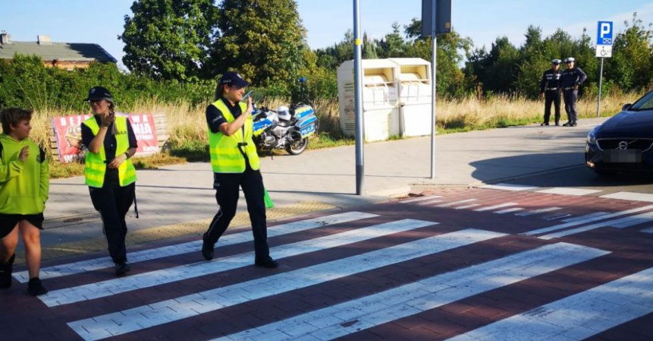 zdjęcie: Akcja Pomachaj kierowcy / fot. KMP w Kaliszu