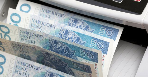 Kolejne zarzuty w śledztwie dot. oszustw metodą na pracownika banku