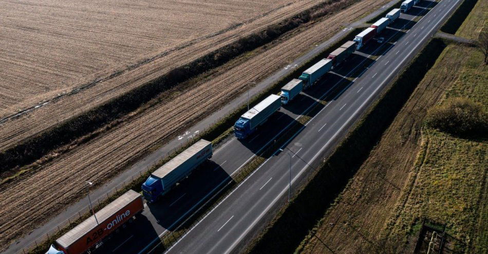 zdjęcie: W tym tygodniu ciąg dalszy rozmów organizacji rolniczych Ukrainy i Polski / fot. PAP