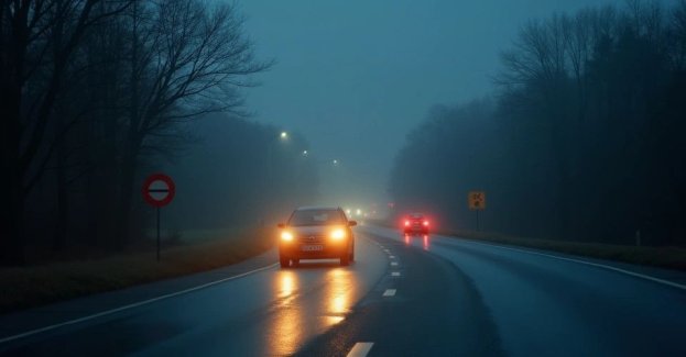 Bezpieczna jazda we mgle: co warto wiedzieć