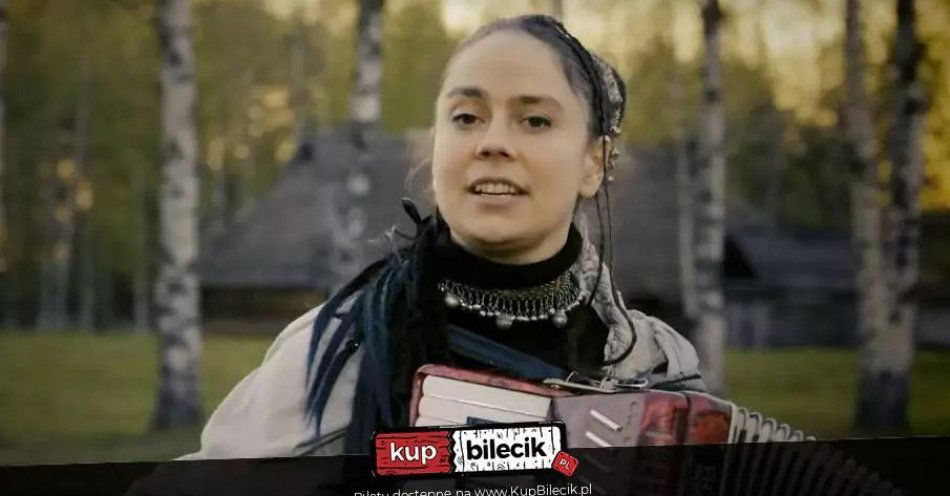zdjęcie: Przegląd poezji polskiej / kupbilecik24.pl /