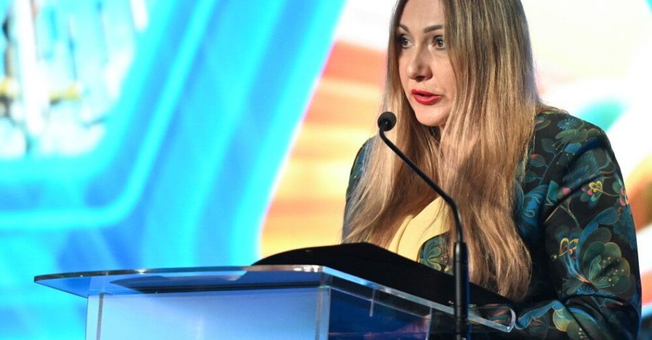 zdjęcie: Renata Mroczek wybrana w naborze na stanowisko Prezesa Urzędu Regulacji Energetyki / fot. PAP