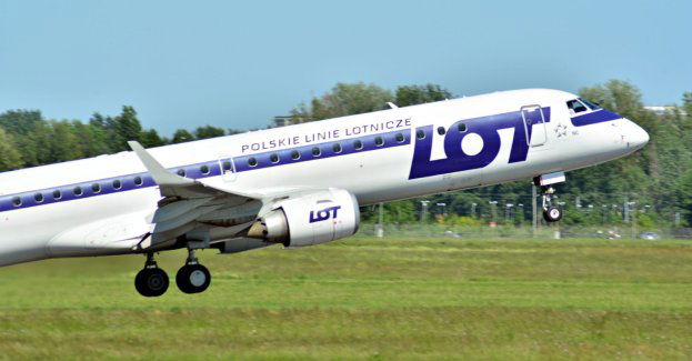 Od 14 czerwca loty z lotniska w Radomiu do Barcelony