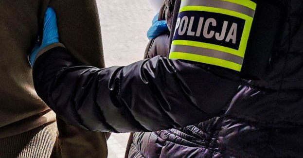 Pobił, zażądał pieniędzy i groził pozbawieniem życia - trafił do aresztu
