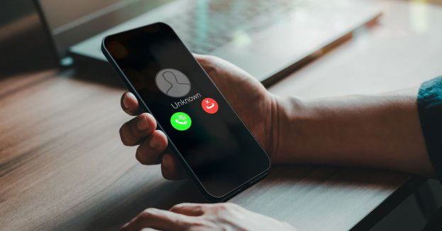 Zainstalowała aplikację, straciła pieniądze